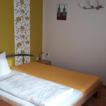 Grochlitzer Pension Наумбург Экстерьер фото